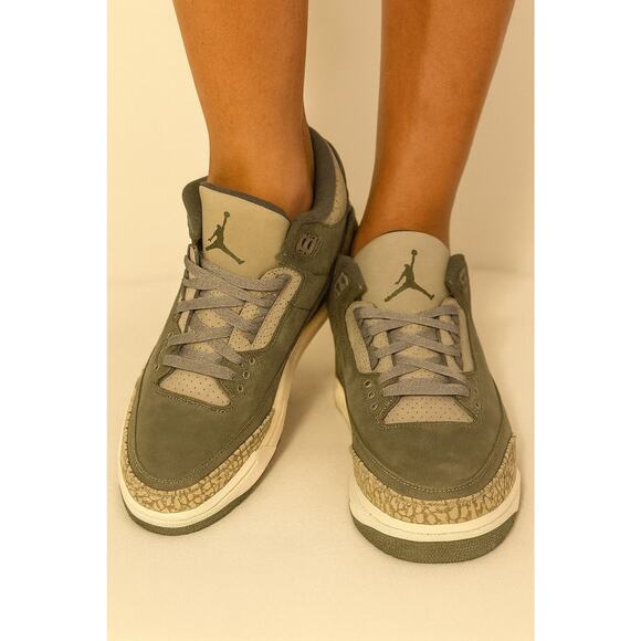 🔥 Air Jordan 3 Retro GS – Youth Size 7Y 🔥 - Picture 1 of 2